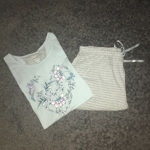 ✨5 FOR $15!✨ 🌸Matching Light Blue Pajamas🌸